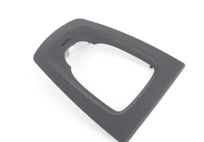 Rejilla Altavoz Central para BMW F10, F11, F18 (OEM 65139266106). Original BMW