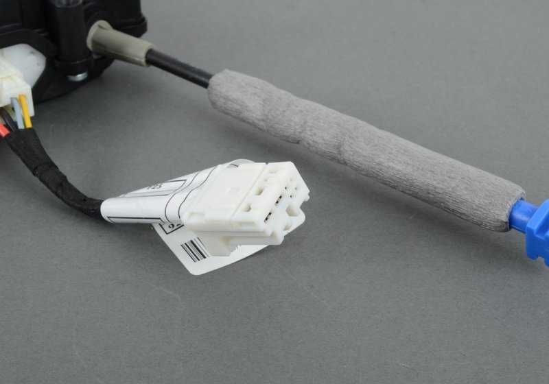 Unità di blocco dei servi per il cancello posteriore per BMW F25 (OEM 51247249578). BMW originale