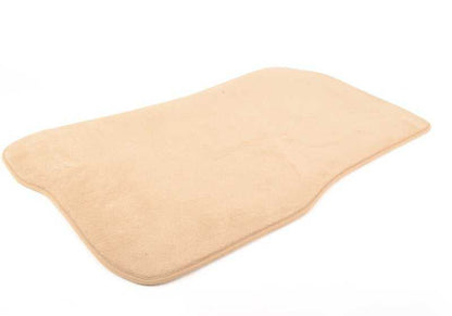 Juego alfombrillas beige OEM 51477426309 para BMW F33 420d, 420i (todos los motores/transmisiones). Delanteras y traseras, originales BMW. Protección interior elegante y antidesgaste. Compatibles 2013 a 2020.