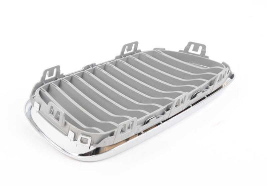 Rejilla embellecedora frontal izquierda OEM 51137295525 para BMW F22. Repuesto original BMW.