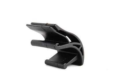 Soporte superior para BMW E34, E32 (OEM 17111712660). Original BMW.