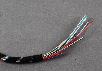 Kit reparación cableado portón trasero OEM 61128391788 para BMW E36. Original BMW.