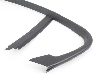 Cubierta marco ventana puerta trasera derecha OEM 51347060222 para BMW E90. Original BMW.