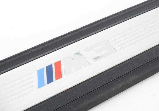 Front left intake trim for BMW 3 Series E90, E90N (OEM 51477907153). Original BMW