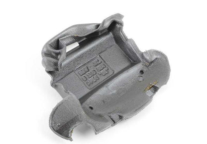 Cubierta derecha OEM 51218210864 para BMW Serie 5 E39 (modelos 520d, 520i con distintos motores y transmisiones). Pieza original BMW.