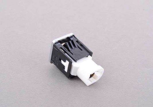 ** Módulo de conexão USB 84109368857 para BMW G11, G12. BMW original.