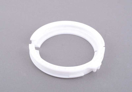 Spannungsring für BMW E82, E88, E90, E92, E93, E70, E70N, F15, F85, E71, E72, F16, F86 (OEM 16117162168). Original BMW