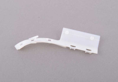 Soporte delantero izquierdo OEM 51218215699 para BMW E39 y E38. Compatible con modelos como 520d, 520i, etc. Pieza original BMW.