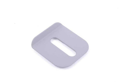 Cubierta del gancho de cierre gris OEM 51493418688 para BMW X3 E83 y E83N. Original BMW.