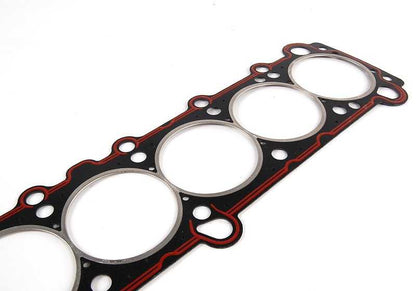 Board of Buttless pour la série BMW 3 E36 (OEM 11121405106). BMW d'origine
