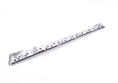 Moldura embellecedora de puerta en aluminio derecha OEM 51418050164 para BMW F10, F11. Original BMW.