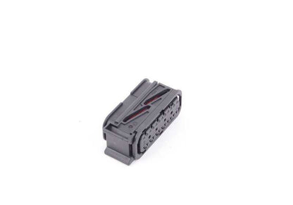 Conector de carcasa OEM 12527578541 para BMW E82, E88, E90, E91, E92, E93, G20, G21, G28, G80, G81, F07, F10, F11, F18, G30, G31, F12, F13, E84, F25, E70, G05, G18, F95, E71. Original BMW.
