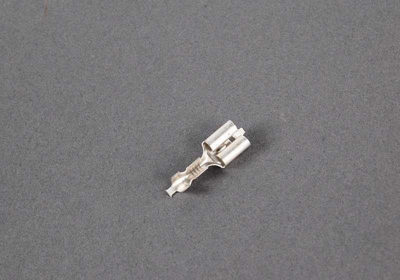 Terminal hembra OEM 61131362868 para BMW E81, E82, E87, E88, E36, E46, E90, E91, E92, E93, E34, E39, E60, E61, E63, E64, E84, E83, E53, Z3, E89. Original BMW.
