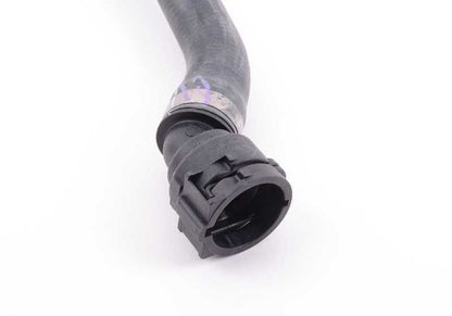 Manguera de refrigerante OEM 17127576371 para BMW E70, E71. Original BMW.