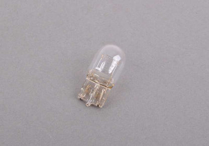 Bulb for BMW F20, F21, F22N, F23N, F87N, E46, F25, F26 (OEM 07119905328). Original BMW