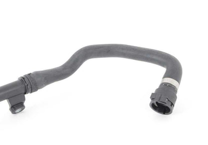 Tubo de refrigerante OEM 17127646154 para BMW F25 xDrive28i (modelos WX61, WX62, WX63, WX69). Original BMW.