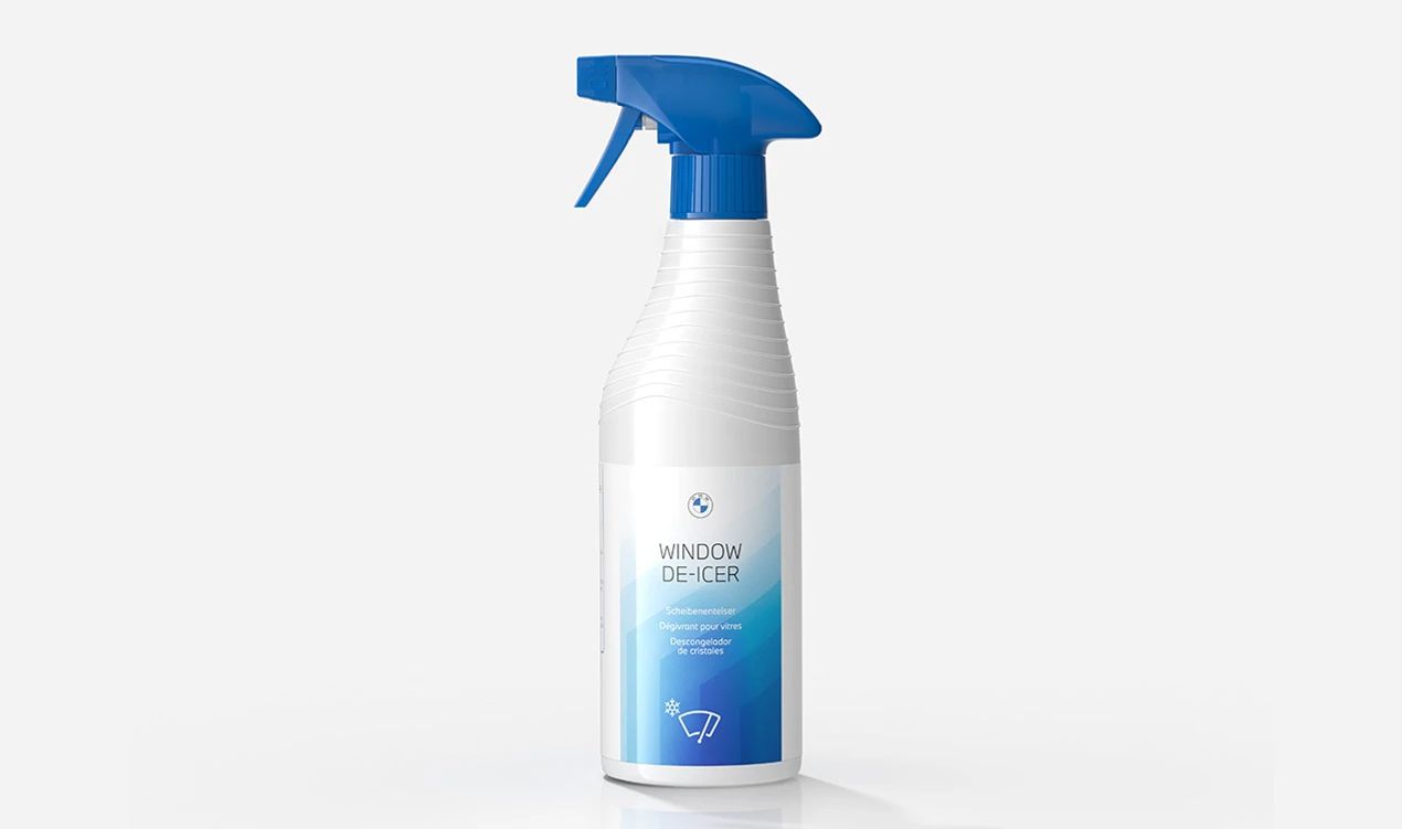 Descongelador de parabrisas OEM 83125B5FF99 para BMW (500 ml). Elimina el hielo rápidamente y previene su reaparición, asegurando una visibilidad clara. Original BMW.