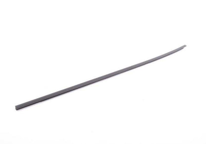 Cubierta pozo exterior puerta trasera izquierda OEM 51352990315 para BMW X1 E84 (2008–2015). Original BMW.