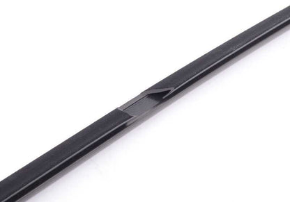 Cubierta pozo exterior puerta trasera izquierda OEM 51352990315 para BMW X1 E84 (2008–2015). Original BMW.