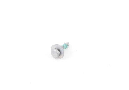 Tornillo hexagonal M6x20 OEM 07119907898 para BMW F20, F21, F40, F22, F44, F45, F46, F30, F31, F34, G20, G21, F32, F33, F36, G30, G32, G11, G12, F48, F39, G01, G02, G07, G29, F60. Original BMW.
