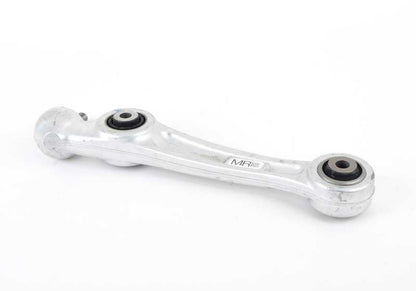 Brazos oscilantes inferiores con cojinete de goma derecho para BMW F10, F06, F12, F13 (OEM 31122284978). Original BMW