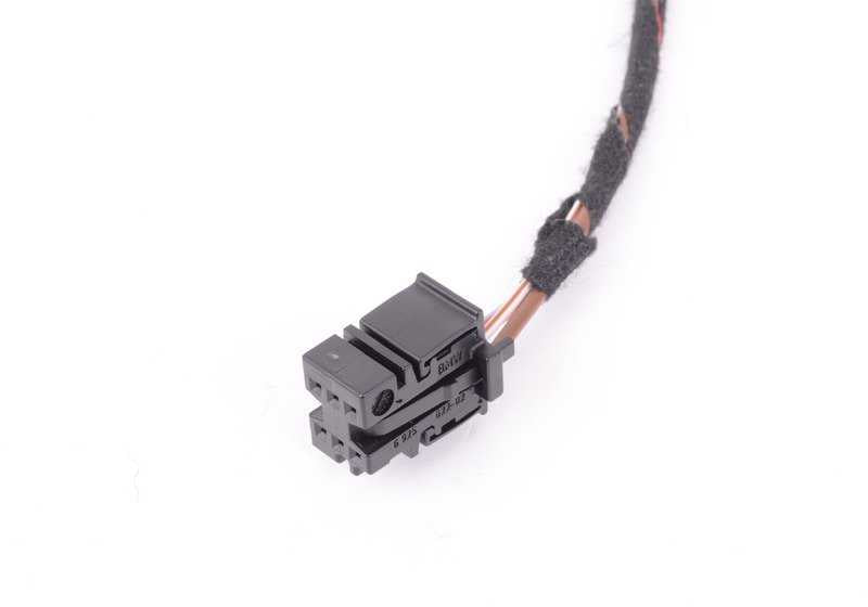 Arnés de cables lado del pasajero para BMW Serie 3 E90, E91 (OEM 61126947096). Original BMW