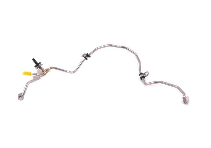 Tubo de alimentación de combustible OEM 13537622850 para BMW F07, F10, F11, F12, F13, F01, F02, F04, E70, E71, E72. Original BMW.
