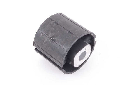 Front Rubber Bearing for BMW X5 E53 (OEM 33176770457). Original BMW