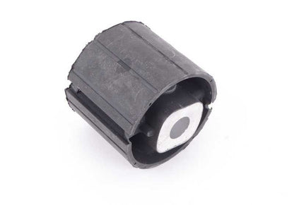Front Rubber Bearing for BMW X5 E53 (OEM 33176770457). Original BMW