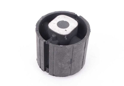 Front Rubber Bearing for BMW X5 E53 (OEM 33176770457). Original BMW