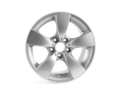 Llanta de aleación diseño Estrella 138 OEM 36116776776 para BMW E60, E61. Original BMW.