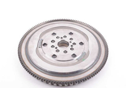 OEMA BIMASA flyer 21212283810 for BMW E90, E90N, E92, E92N, E93, E93N. Original BMW.