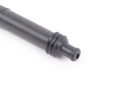 OEM BUJÍA CONNECTOR 12121710707 for BMW E30, E31, E32, E38. Original BMW piece, ideal for keeping the ignition system in optimal conditions.