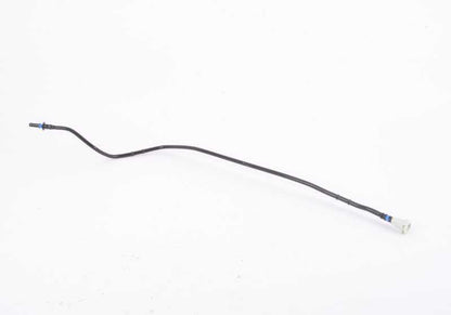 Tubo de combustible OEM 16117164395 para BMW E70, F15, F85, E71, E72, F16, F86. Compatible con modelos X5 y X6. Repuesto original BMW.