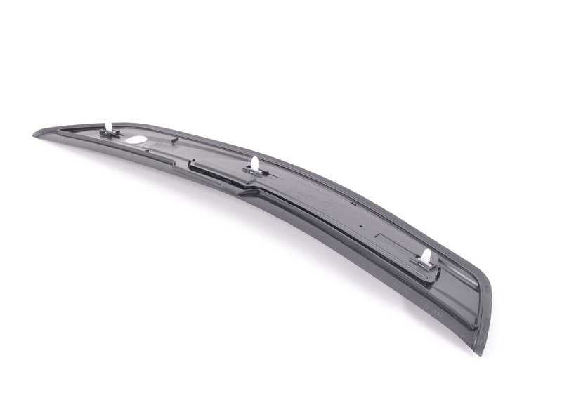 Embellecedor entrada puerta trasera derecha OEM 51477203604 para BMW F10, F10N, F11, F11N. Original BMW.