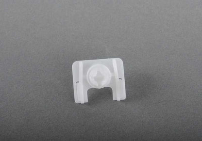 Clip/grapa Moldura/liston Parachoques Lateral Para Bmw E30. Original Recambios