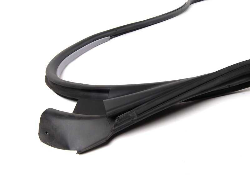 Cantonera derecha OEM 51717161692 para BMW Serie 3 E46 (1999-2006). Original BMW.