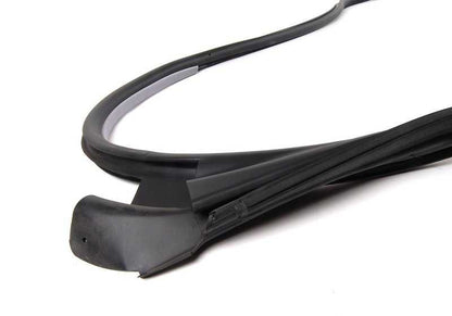 Cantonera derecha OEM 51717161692 para BMW Serie 3 E46 (1999-2006). Original BMW.
