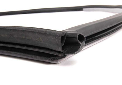 Cantonera derecha OEM 51717161692 para BMW Serie 3 E46 (1999-2006). Original BMW.