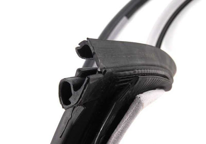 Cantonera izquierda OEM 51717161691 para BMW Serie 3 E46. Original BMW.