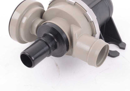 Válvula de aislamiento OEM 16137303949 para BMW F30 (330e), G20 (320e, 330e). Compatible con modelos híbridos enchufables. Original BMW.