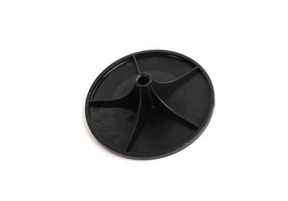 Soporte OEM 51471960706 para BMW E36 y E39. Pieza original utilizada en la fijación de la moqueta del maletero. Altura 19,5 mm. Original BMW.