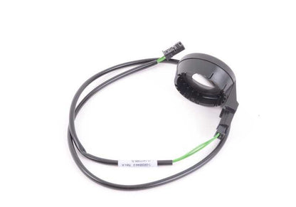 Antena de anillo (Ringantenne) OEM 61356965427 para BMW E36. Pieza integrada en el sistema de arranque EWS-2. Compatible con modelos como 316i, 318i, 320i, 323i, 325i, 328i, M3, entre otros. Original BMW.