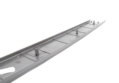 Revestimiento interior superior del maletero OEM 51498215302 para BMW E39 (520d, 520i) todos los modelos compatibles. Color gris. Pieza original BMW.