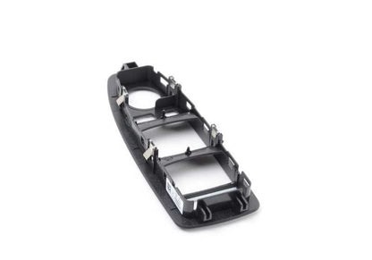 Marco para interruptor de elevalunas del conductor OEM 51417403896 para BMW Serie 1 (F20), Serie 2 (F22), Serie 3 (F30, F31, F34, F80) y Serie 4 (F36). Original BMW.