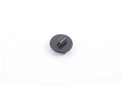 Clip sujeción red maletero OEM 51477304498 para BMW F06, F06N, F12, F12N, F13, F13N. Original BMW.