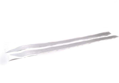 Folie M Performance pour les jupes latérales pour BMW X1 F48, F48N (OEM 51142410443). BMW d'origine.
