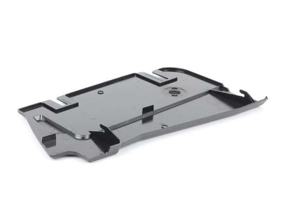Cubierta inferior derecha del área de los pies OEM 51458223280 para BMW E39. Pieza original BMW.