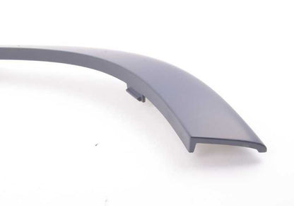 Moldura derecha imprimada OEM 51128211582 para BMW E38. Original BMW.
