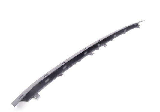Rod d'embellient central inférieur pour la série BMW 2 F22, F23 (OEM 51117334031). BMW d'origine